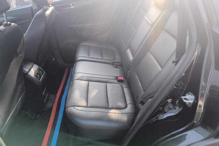 Used Changan CS75 2016 1.5T Manual FENGSHANG Model