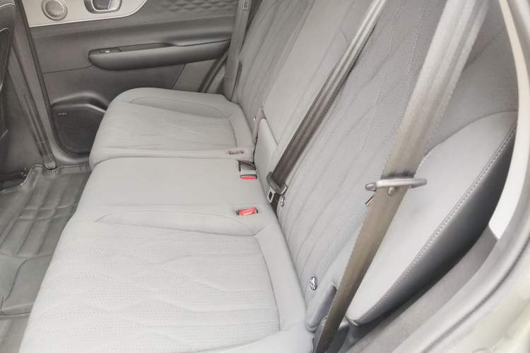 Used Chery Fengyun T8 2025 1.5T 130 km Luxury Edition 5-Seater Left Rear Seat