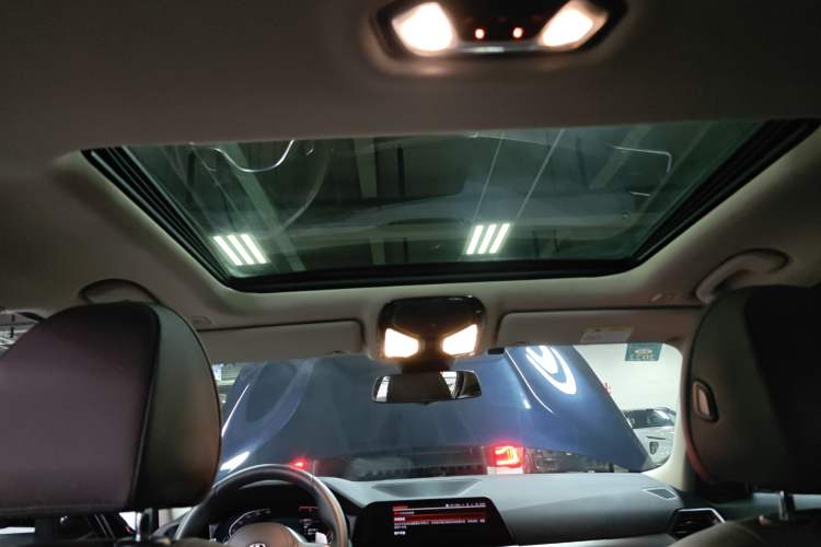 Used BMW 3 Series 2020 Restyled 325i M Sport Night Edition Package Headliner