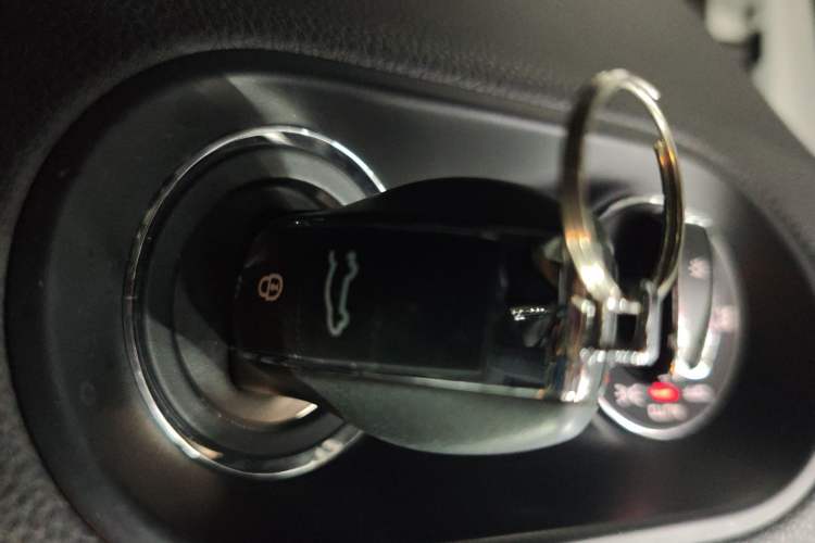 Used Porsche Macan 2017 Macan 2.0T