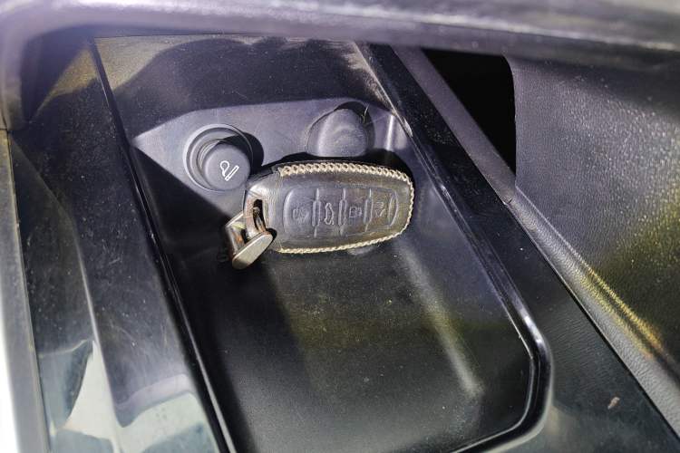 Used Haval H6 2017 Blue Label 2.0T Automatic Two-Wheel Drive Smart Edition
