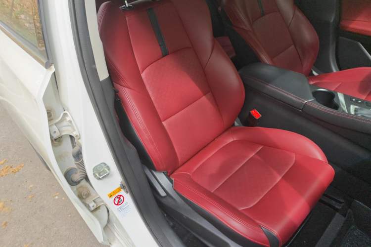 Used CHANGAN Eado 2020 PLUS Blue Whale NE 1.4T GDI DCT Flagship Model Right Front Seat