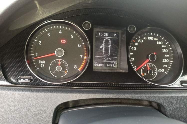 Used Volkswagen Magotan 2016 1.8TSI Luxury Comfort Model