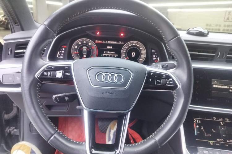 Used Audi A6L 2019 40 TFSI Luxury Dynamic Model Steering Wheel