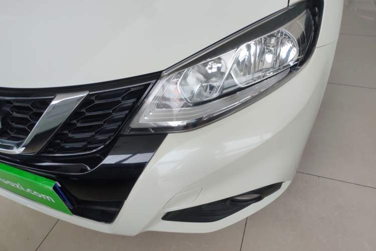 Used Nissan Tiida 2019 1.6L CVT Smart Drive Version China VI Standard Left Front Headlight
