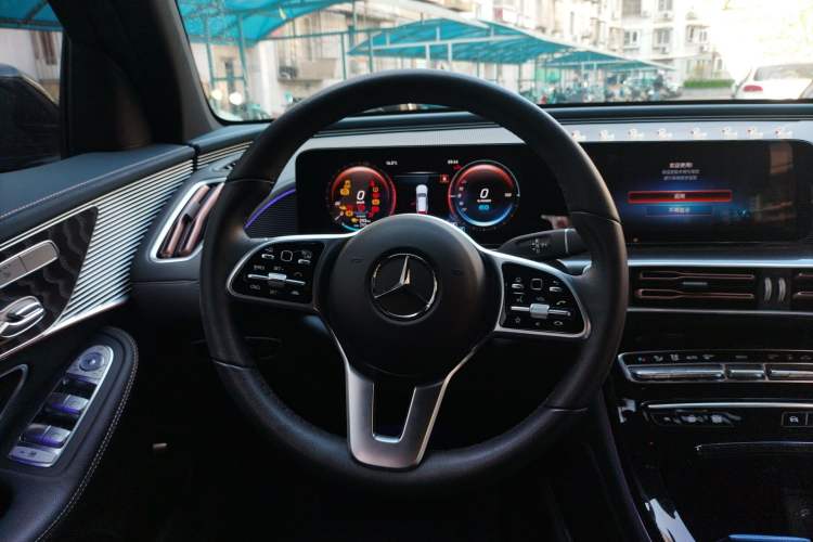 Used Mercedes-Benz EQC 2022 Facelift EQC 400 4MATIC Steering Wheel