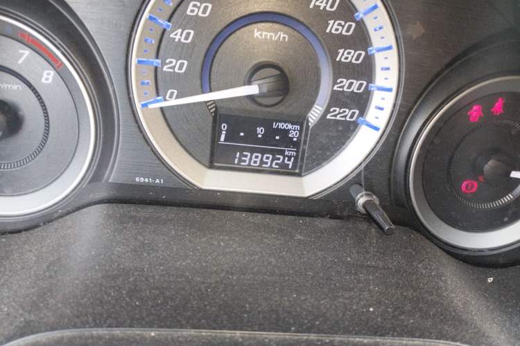 Used Honda City Classic 2012 1.5L manual Comfort version