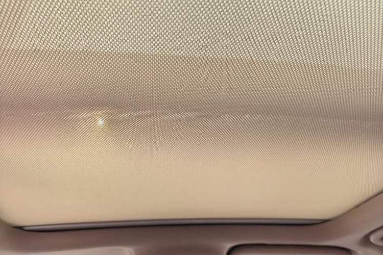 Used BYD Yuan New Energy 2019 EV360 Smart Connect Enjoyment Model
