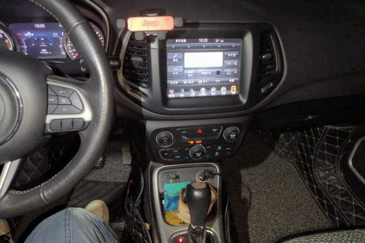 Used Jeep Compass 2017 200T Automatic Family Edition