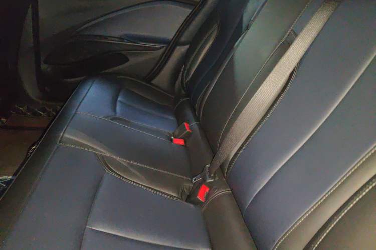 Used Buick Velite 6 2023 430km Range Commuter Version