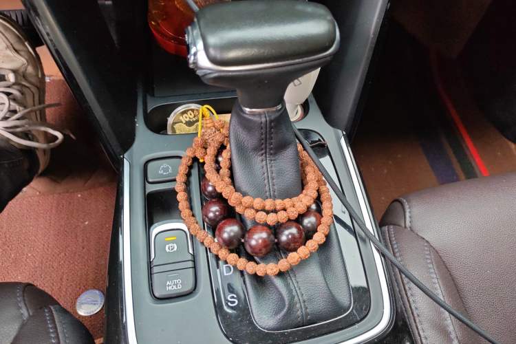 Used GAC Trumpchi GS4 2019 270T Automatic Two-Wheel Drive Luxury Smart Connectivity Model Gear Lever