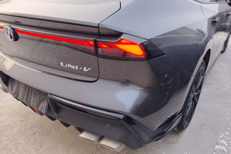 Used CHANGAN UNI-V 2023 1.5T Sport Edition
