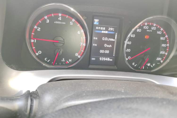 Used Toyota RAV4 2019 2.0L CVT Two-Wheel Drive Fashion X Limited Edition China V Standard
