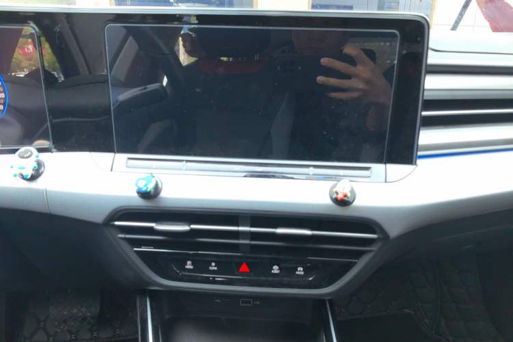 Used Volkswagen Lamando 2022 Lavida L 280TSI DSG Cool & Spicy Edition
