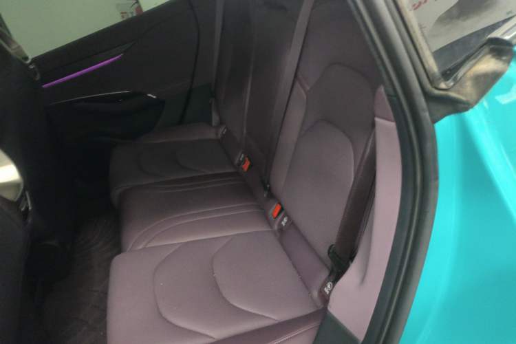 Used Xiaomi Auto SU7 2024 Rear-Drive Long-Range Intelligent Driving Version Left Rear Seat