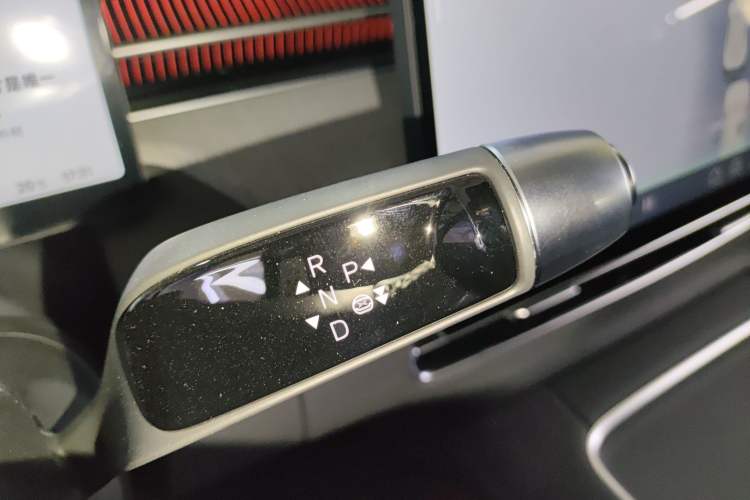 Used XPeng G6 2025 625 Long-Range Max Tech Edition Gear Lever