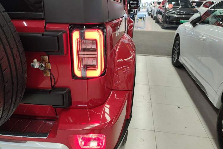 Used BAIC Off-Road BJ40 2020 2.0T Automatic Four-Wheel Drive Urban Hunter Edition Chivalrous Type