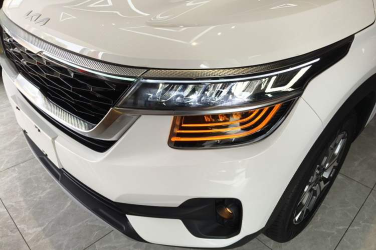 Used Kia KX3 2021 1.5L CVT Trend Edition Left Front Headlight