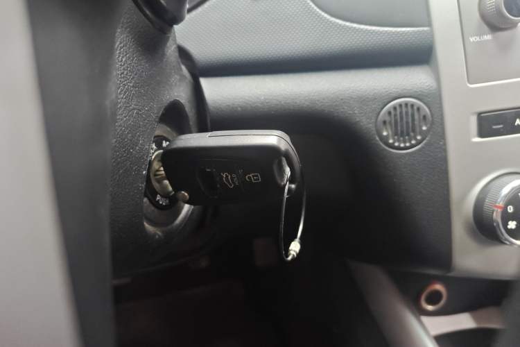 Used Kia Forte 2014 1.6L MT GL