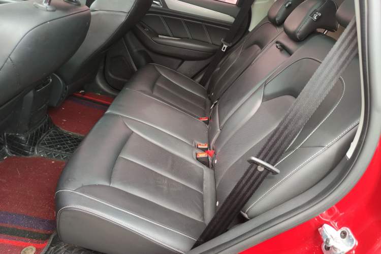 Used Roewe RX5 2016 30T Two-Wheel Drive Automatic Internet Smart Edition