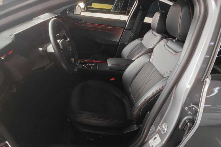 Used Ford Mondeo 2023 EcoBoost 245 Ultimate Model Left Front Seat