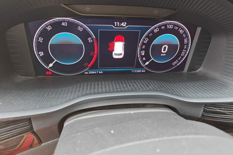 Used Skoda Kodiaq GT 2019 TSI330 Two-Wheel-Drive Luxury Edition China VI Standard Odometer Close Up