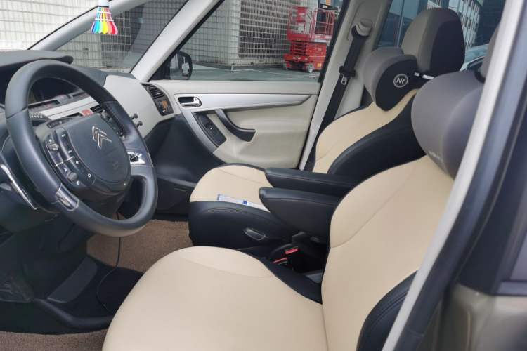 Used Citroen C4 Picasso 2009 Grand 2.0L Comfort Model Left Front Seat