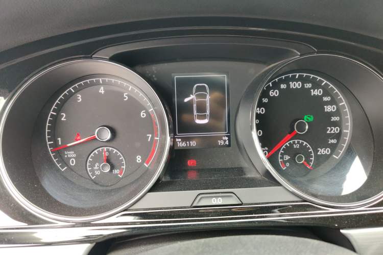 Used Volkswagen Lamando 2018 280TSI DSG Comfort Edition Instrument Cluster