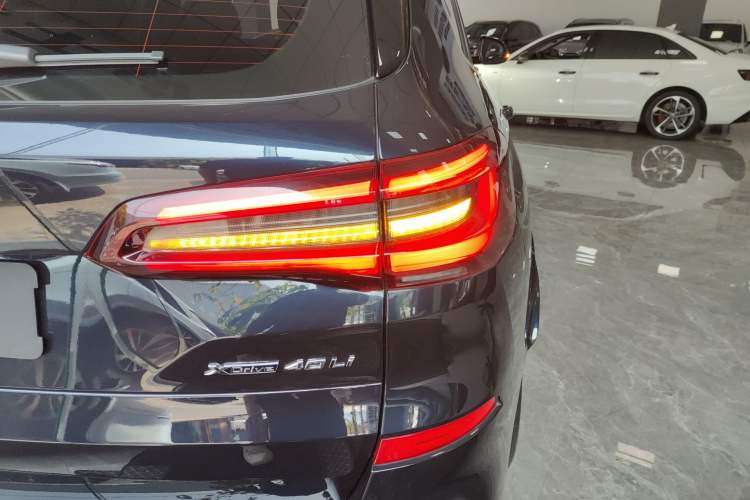 Used BMW X5 2022 Restyled xDrive 40Li M Sport Package
