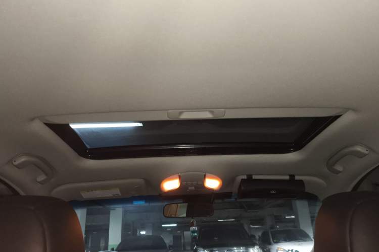 Used Infiniti Q70 2017 Q70L 2.5L Elite Edition Headliner