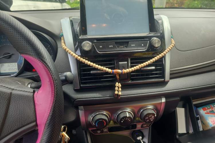 Used Toyota YARiS L Zhi Xuan 2014 1.3E Automatic Charm Edition Audio And AC Panel