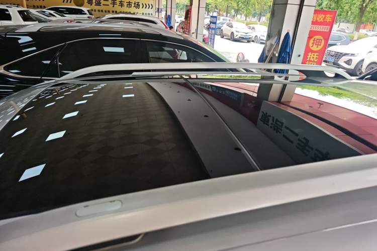 Used Jeep Cherokee 2017 2.0L Superior Edition Roof