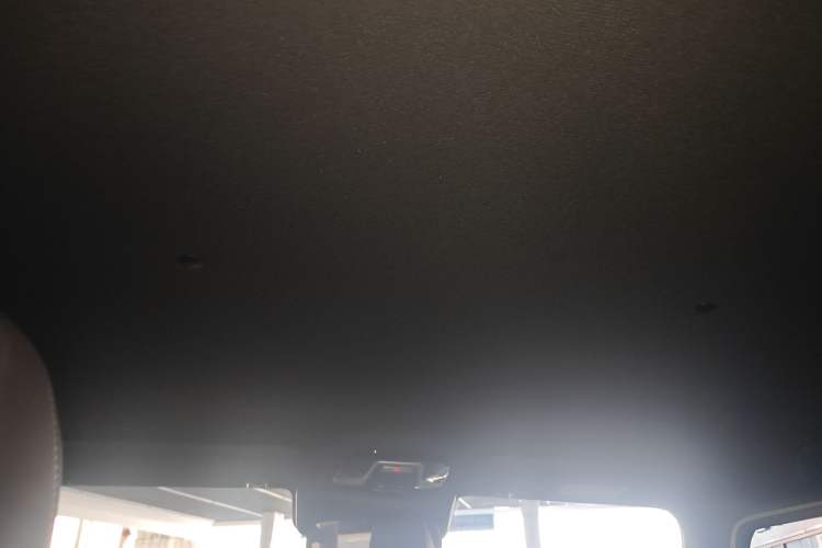 Used 212 T01 2024 2.0T Mechanic
