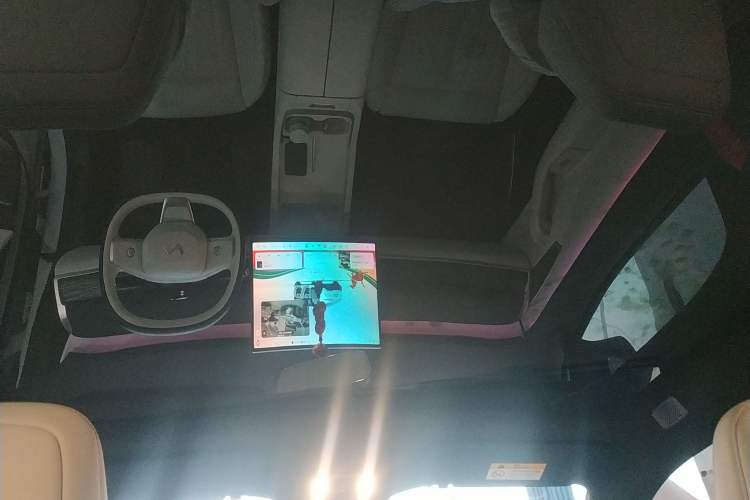 Used ONVO L60 2024 60 kWh Rear-Drive Version
