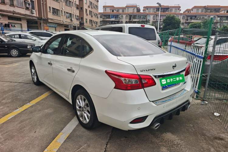 Used Nissan Sylphy 2018 1.6XV CVT Deluxe Edition Exterior 2