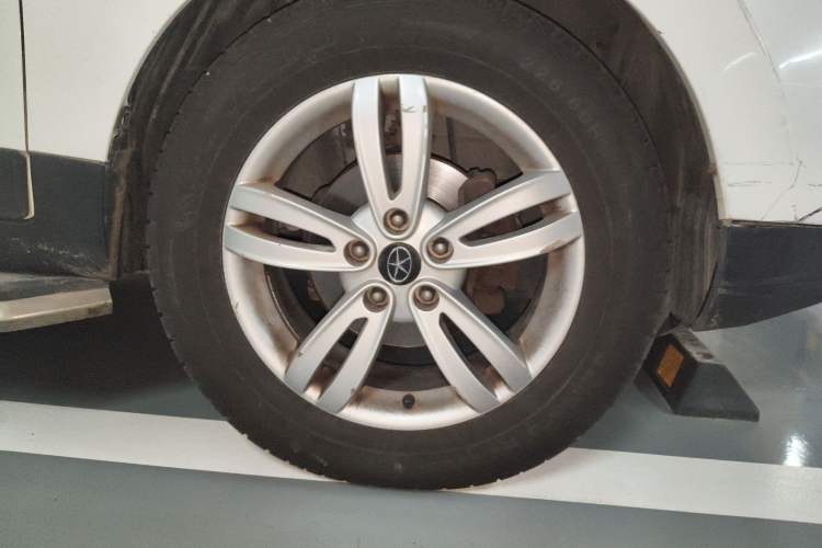 Used JAC Group Refine S5 2013 1.8T Manual New Edition