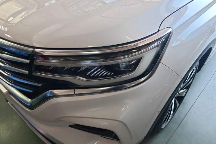 Used Roewe RX5 MAX 2019 400TGI Automatic All-Wheel Drive Smart Cabin Supreme Edition