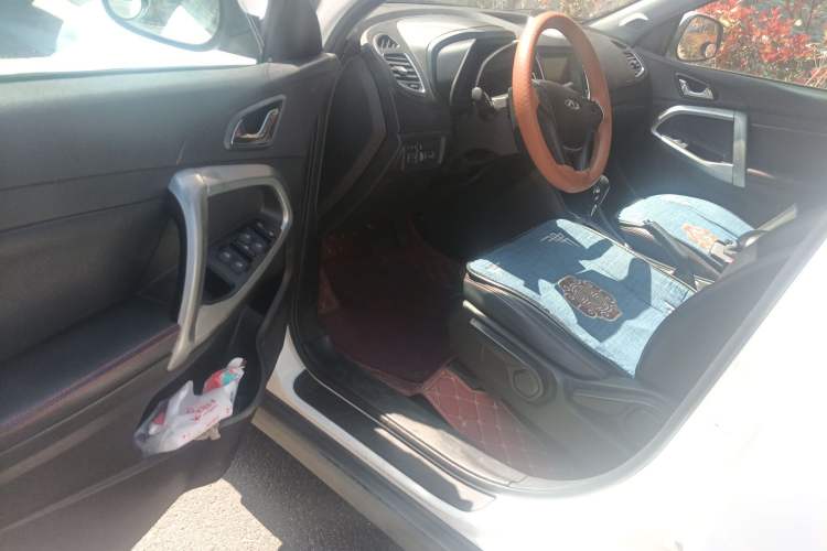 Used Chery Tiggo 5 2014 2.0L CVT Joyful Edition Driver Seat