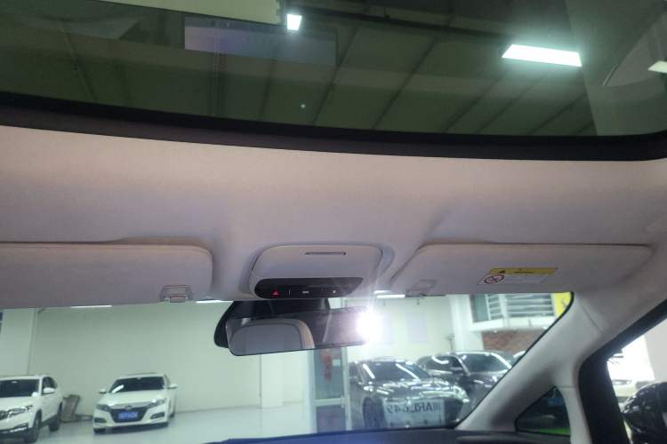 Used XPeng X9 2024 702 Ultra-Long Range Max