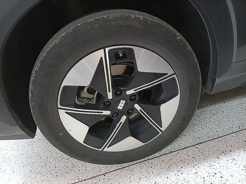 Geely Galaxy E5 2026 Model 610km Exploration+ Edition — снимка 11