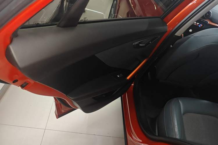 Used Audi Q2L 2018 35 TFSI Fashionable & Elegant Version China VI Emission Standard
