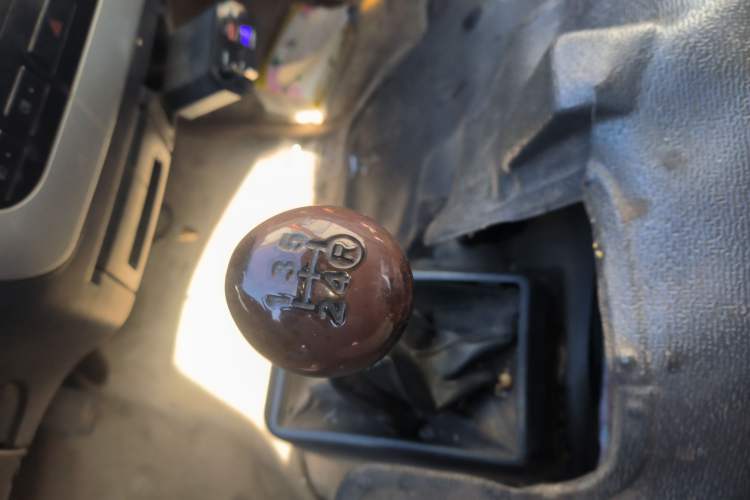 Used King Long Golden Way 2016 2.0L Box Truck 4G20
