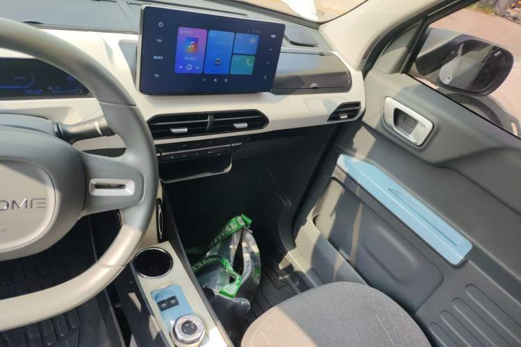 Used Geely Galaxy Panda 2024 Panda Mini 200km Endurance Bear