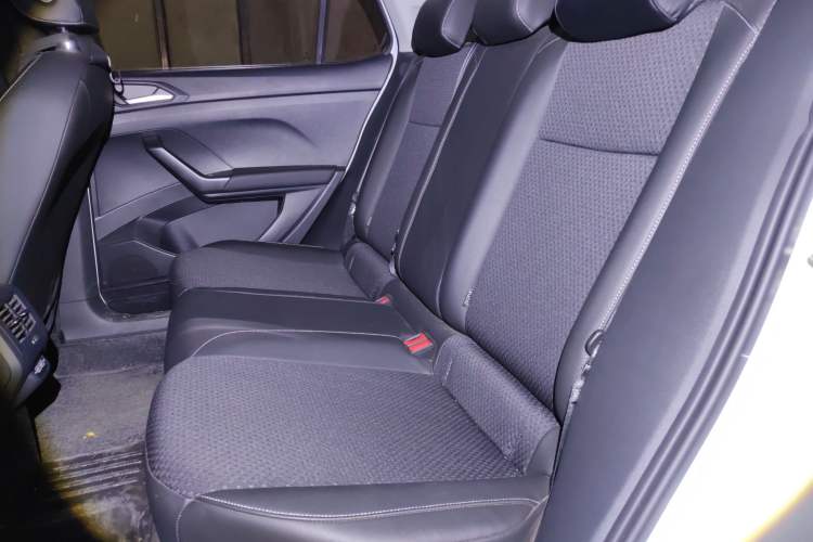 Used Volkswagen Tacqua 2020 1.5L Automatic Yue