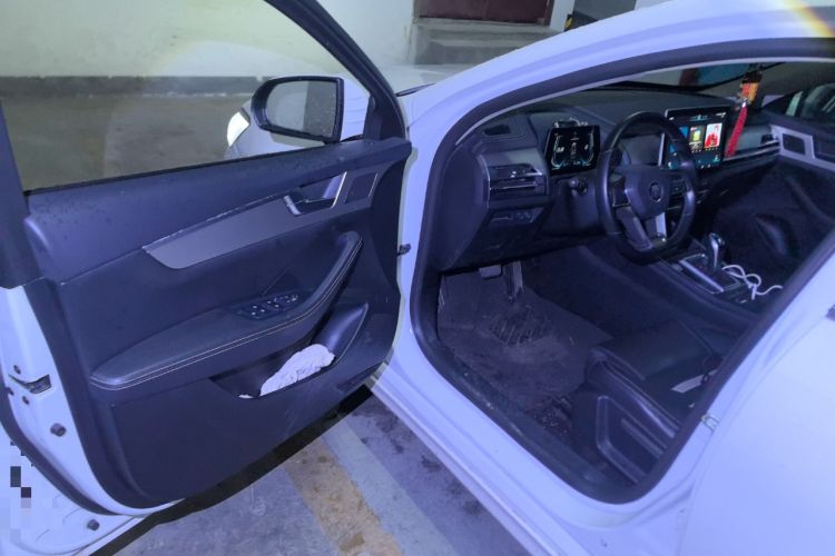 Used BYD Qin Pro 2019 Super Edition 1.5TI Automatic Smart Connect FENGSHANG Model China V Standard
