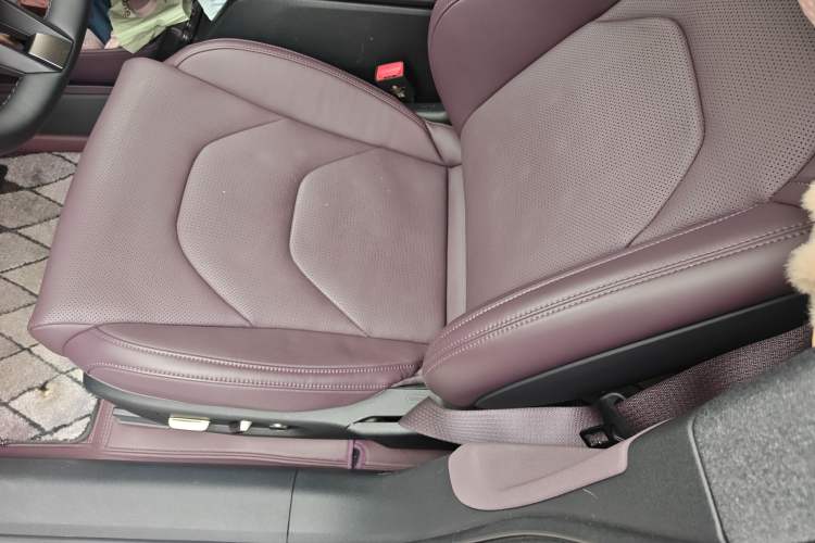 Used Xiaomi Auto SU7 2024 Rear-Drive Long-Range Intelligent Driving Version