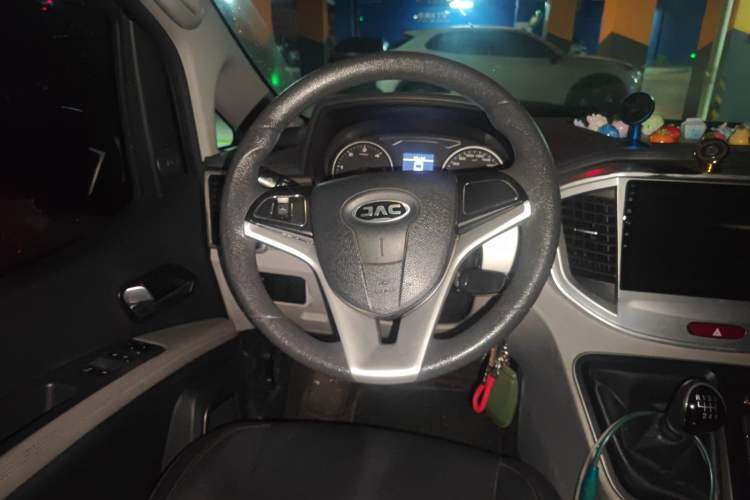 Used JAC Refine M4 2020 2.0 CTI Diesel Manual Jingrui Model China VI Standard
