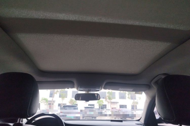 Used Zotye Z700 2016 1.8T DCT Elegant Version
