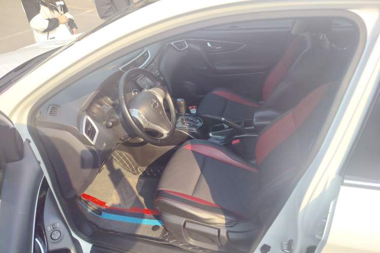 Used Nissan Qashqai 2016 2.0L CVT Luxury Edition
