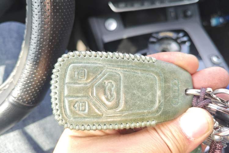 Used Audi Q5L 2022 40T Luxury Dynamic Model